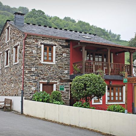Apartamentos El Llago Boal Extérieur photo